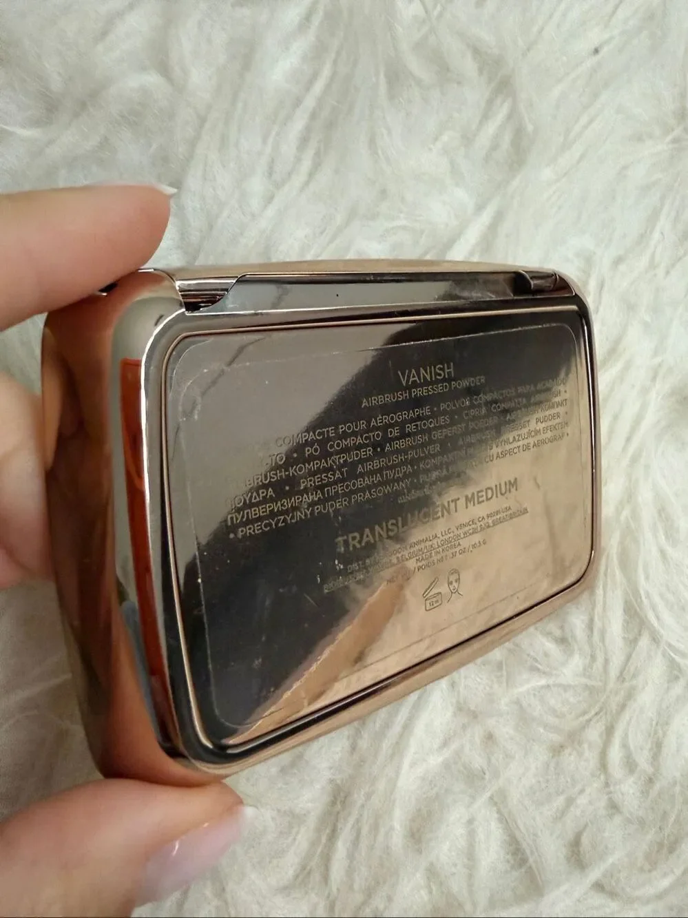 Hourglass vanish airbrush